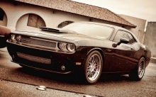  Dodge Challenger      
